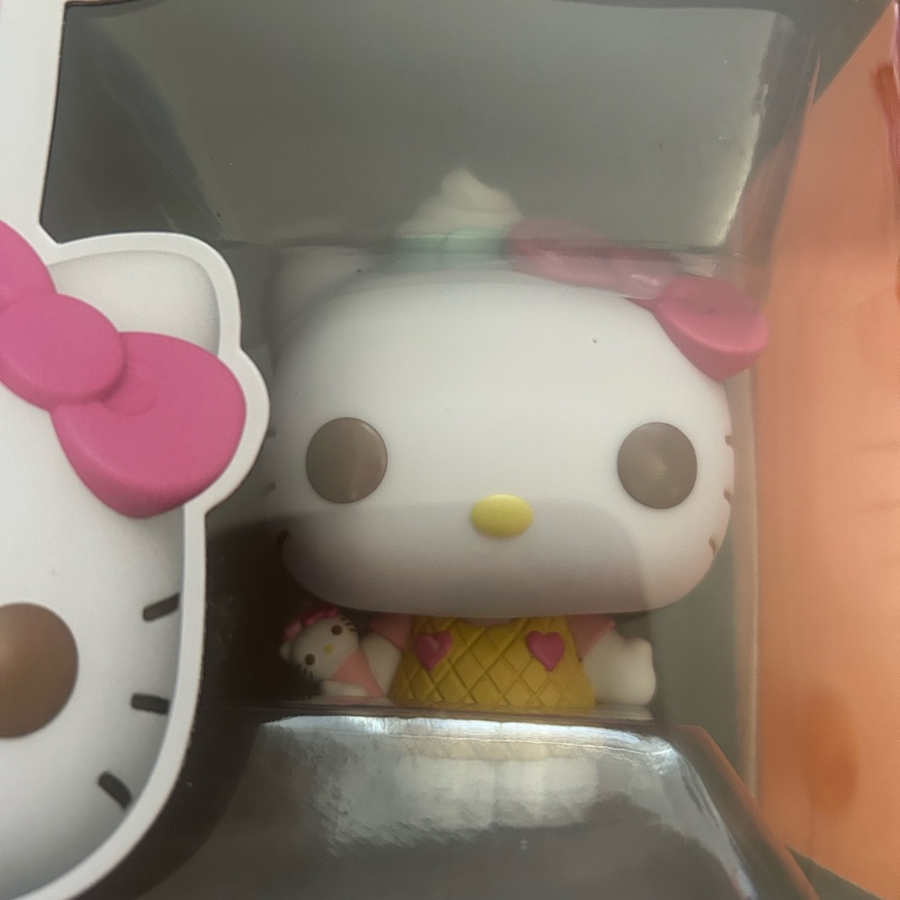 Funko Hello Kitty Vinyl Figure with Pink Bow